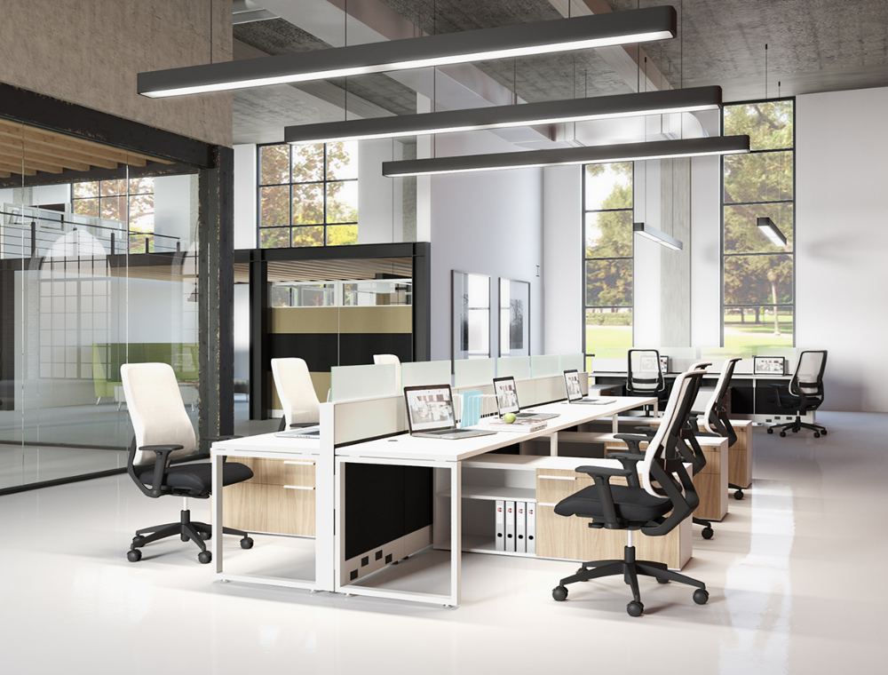 Văn phòng 35m2 thiết kế theo không gian mở thường hạn chế sử dụng vách ngăn để tăng sự tương tác tốt hơn giữa các nhân viên