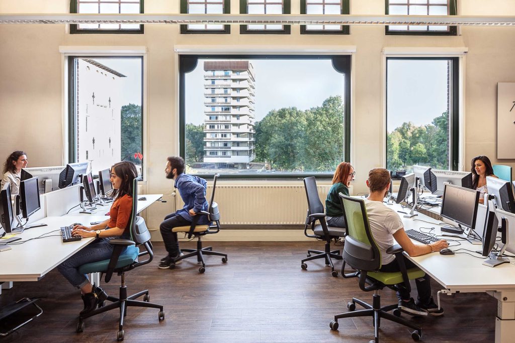 Thiết kế nội thất văn phòng chuyên nghiệp sẽ mang đến sự thoải mái cho nhân viên